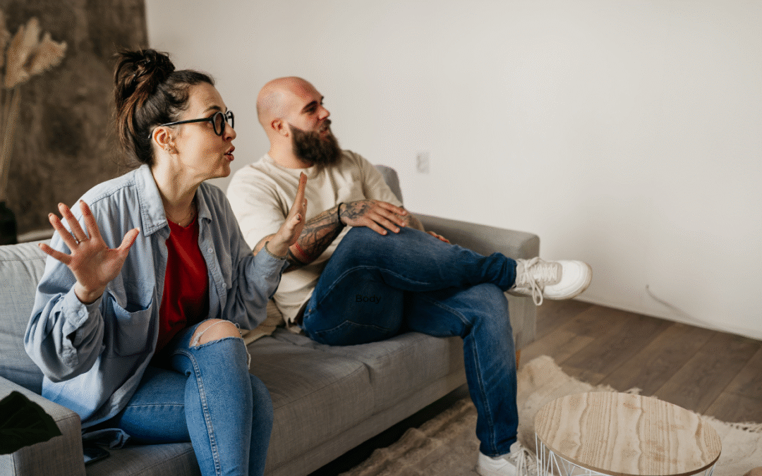 6 Signs of a Controlling, Micromanager in Your Relationship